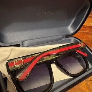 Gucci Glittering Black and Gold Sunglasses